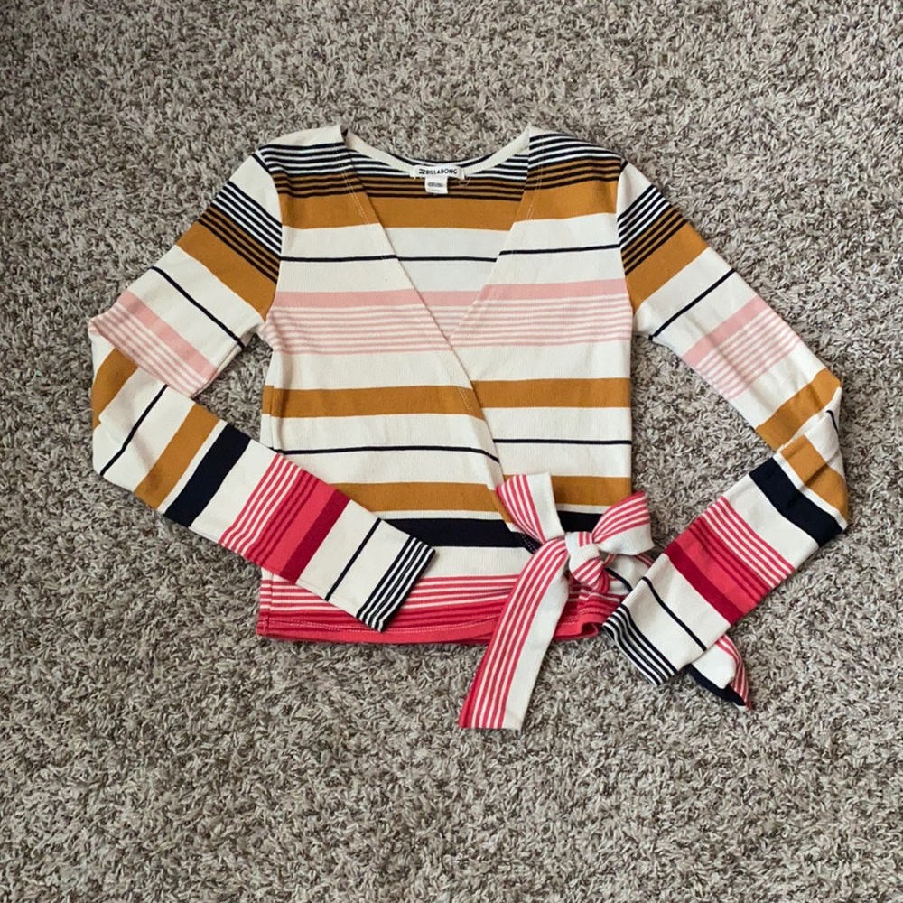 Billabong long sleeve striped wrap top size small
